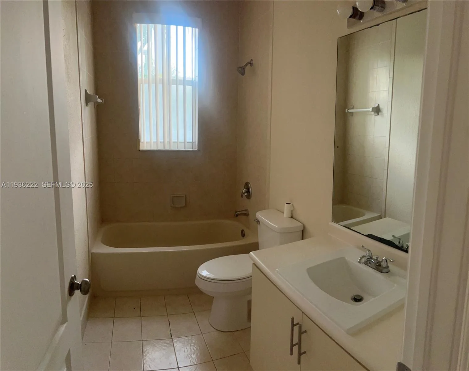 2826 SE 16th Pl # 203, Homestead, FL 33035 photo 4