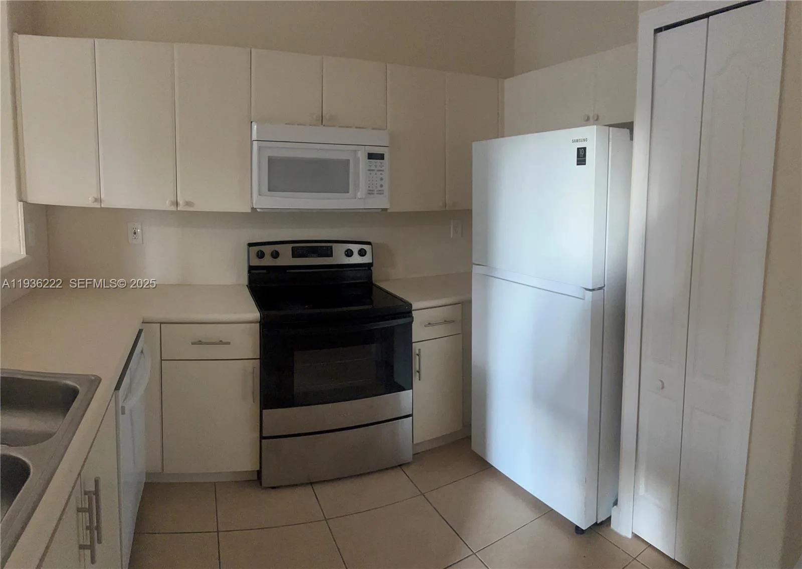 2826 SE 16th Pl # 203, Homestead, FL 33035 photo 9