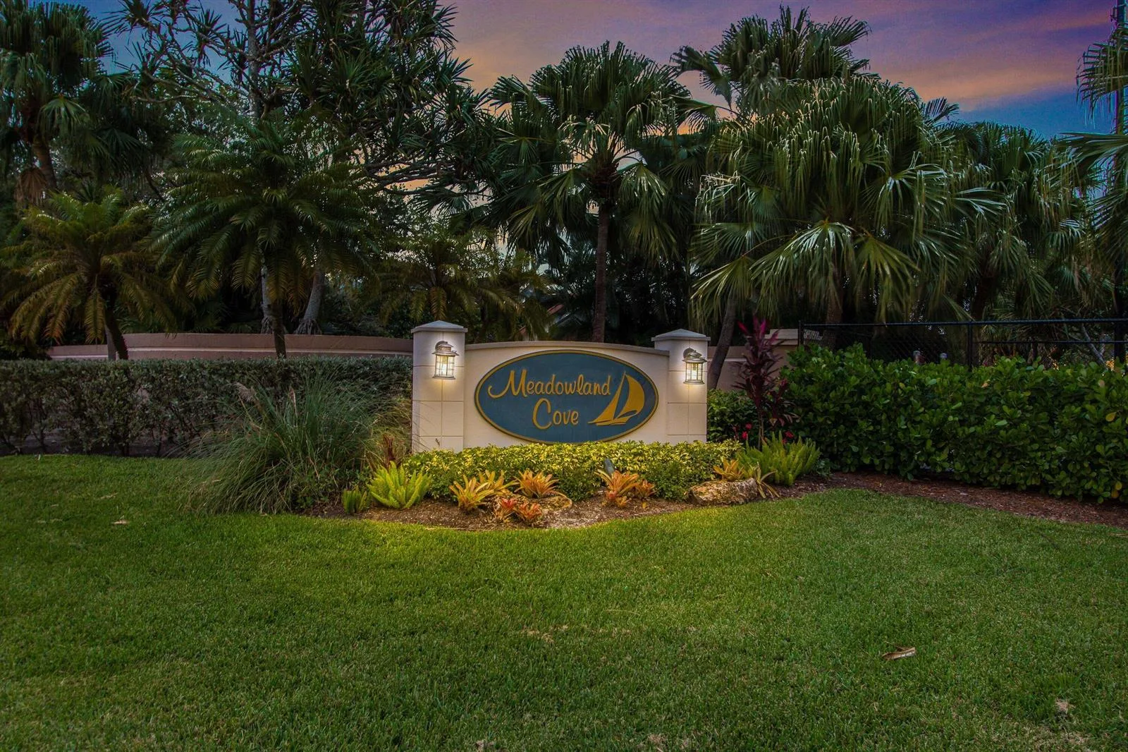 13053 Meadowbreeze Drive, Wellington, FL 33414