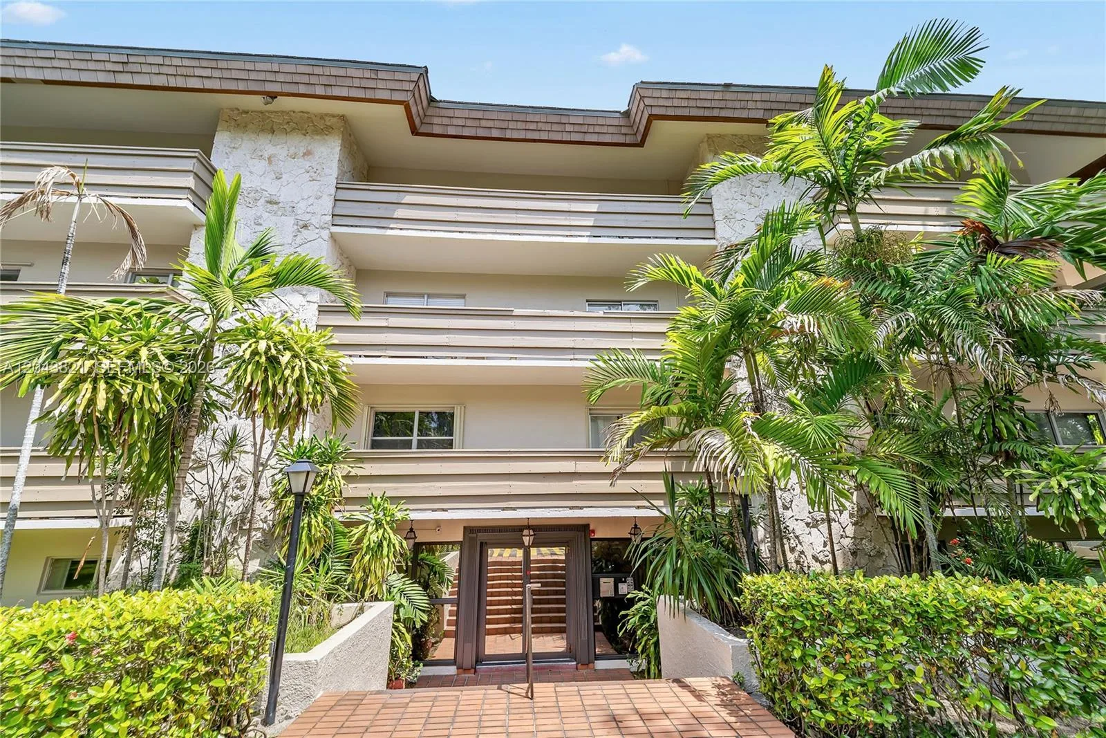 1205 Mariposa Ave # 307, Coral Gables, FL 33146 photo 2