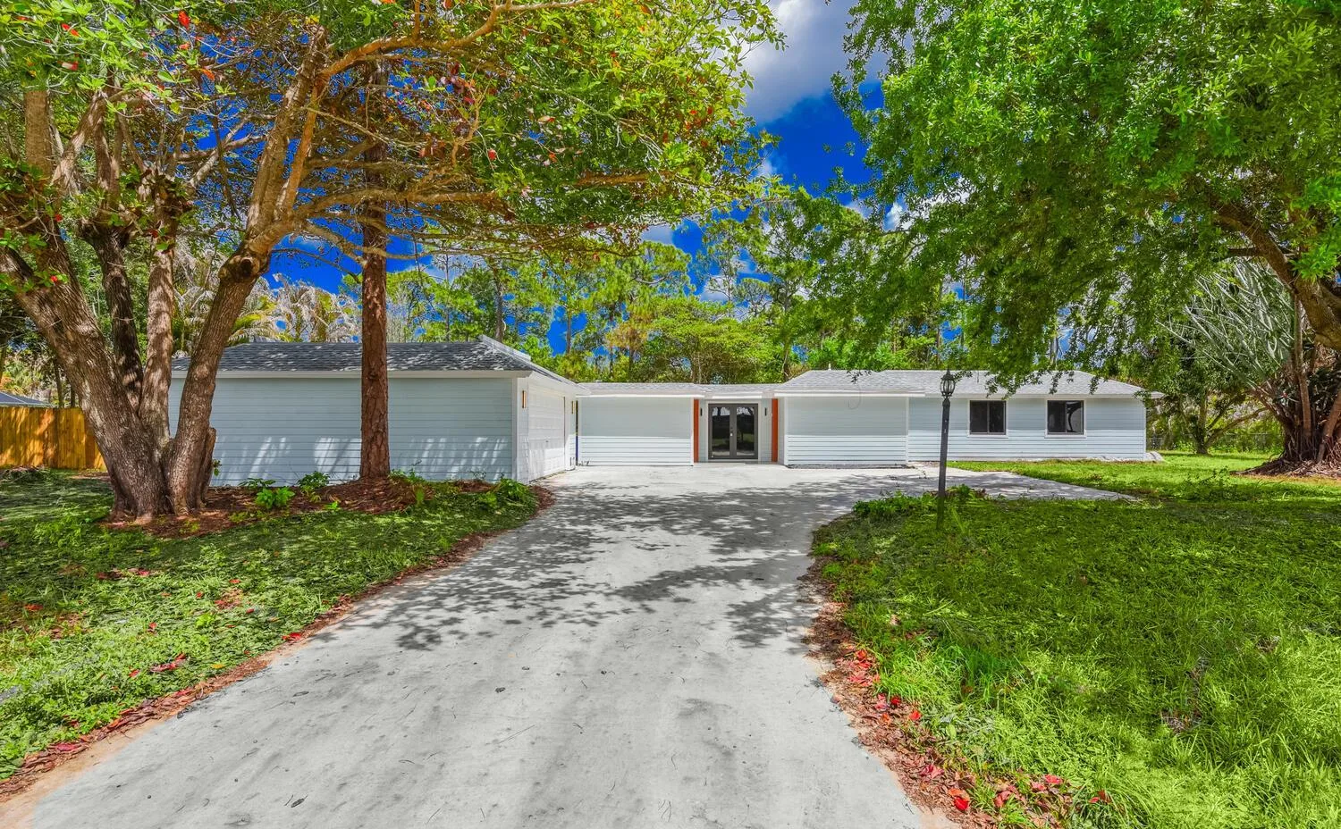 8587 SW 18th Avenue, Stuart, FL 34997 photo 3