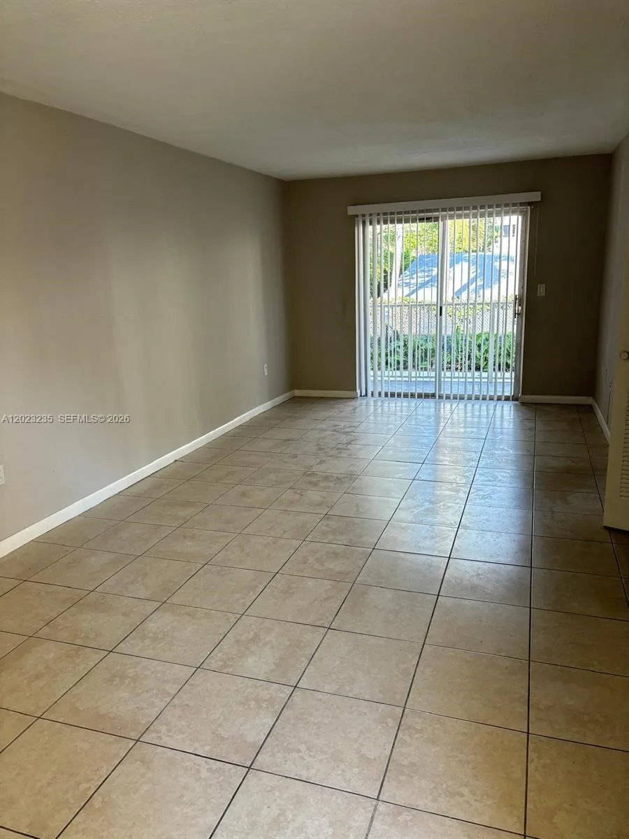 3050 S Dixie Hwy # 203, Miami, FL 33133 photo 2