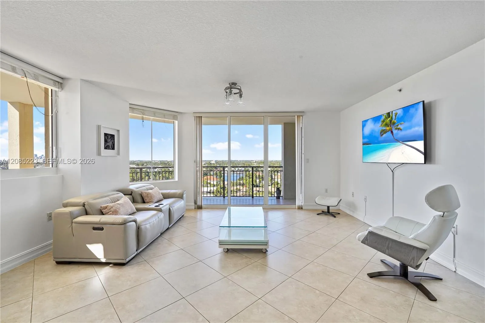 2001 N Ocean Blvd # 1002 S, Fort Lauderdale, FL 33305