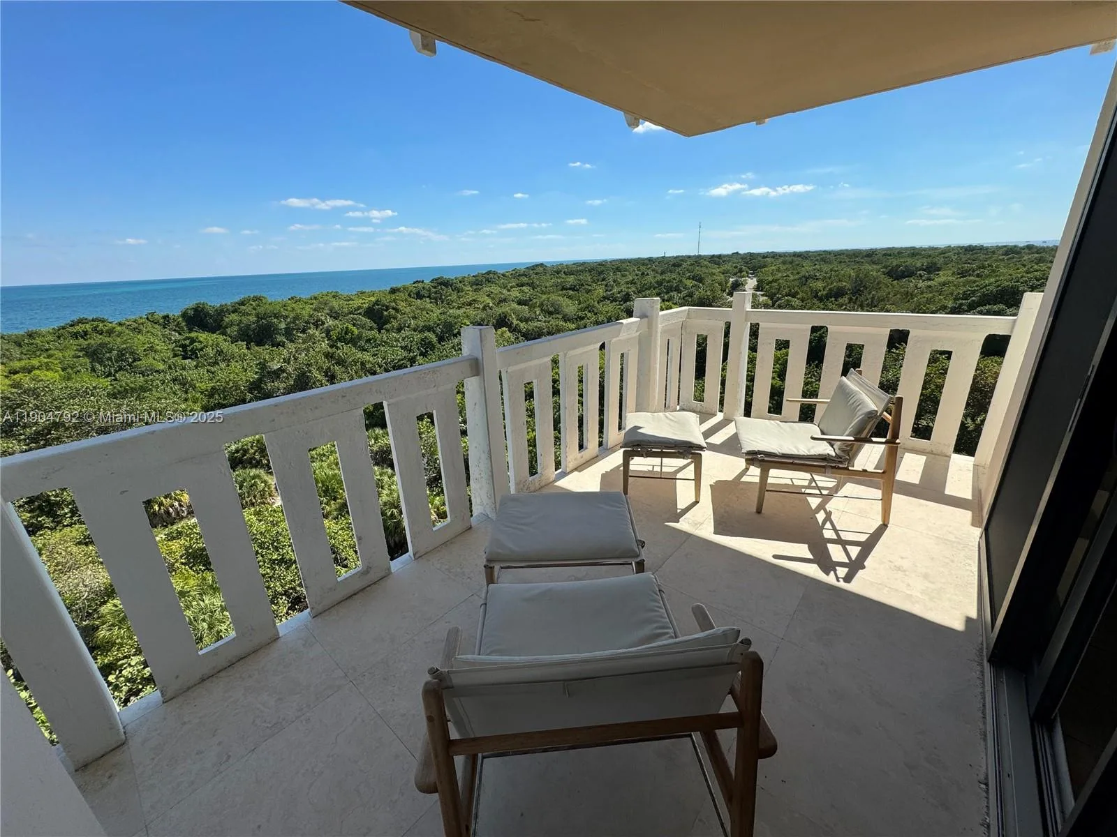 1121 Crandon Blvd # D608, Key Biscayne, FL 33149 photo 2
