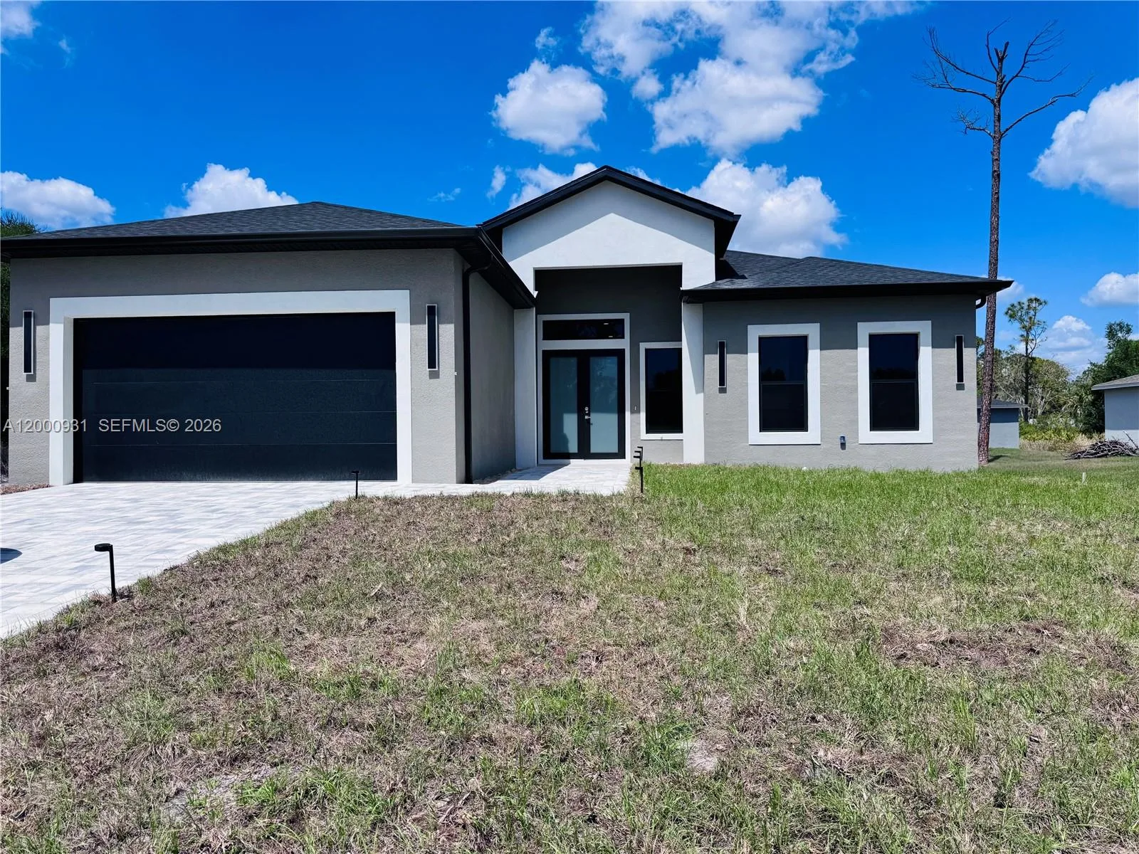 700 Biscayne Dr, Port Charlotte, FL 33953