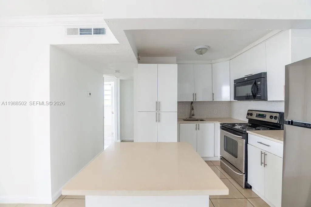 1990 Marseille Dr # 402, Miami Beach, FL 33141 photo 9