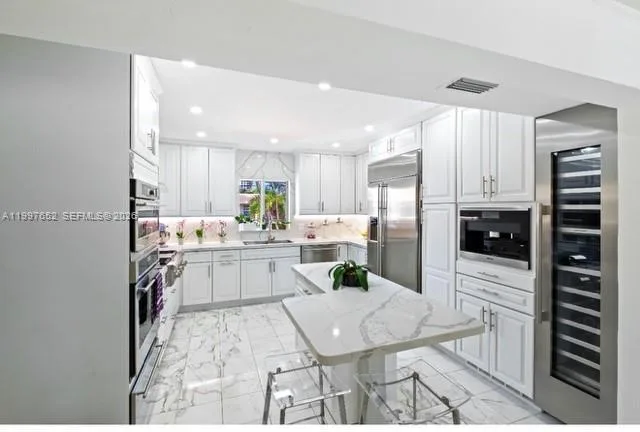 1400 NE 103rd St, Miami Shores, FL 33138 photo 4