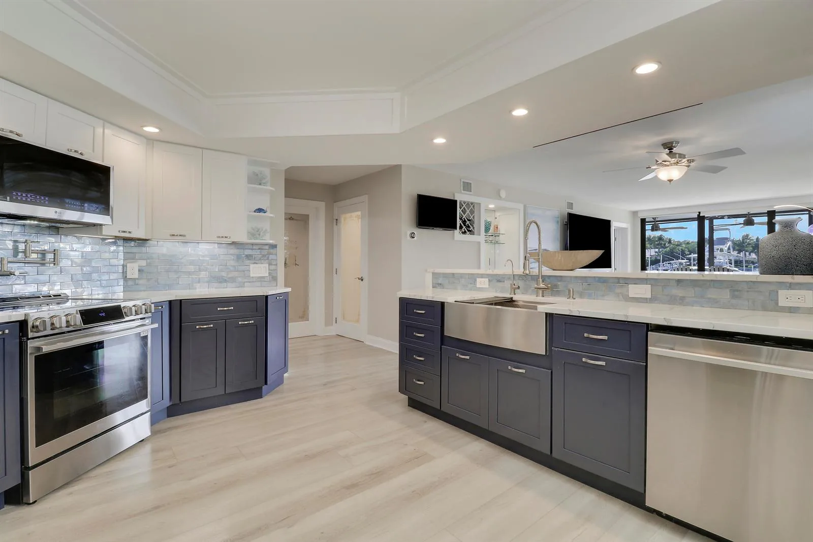 515 Bay Colony Drive N, Juno Beach, FL 33408 photo 7