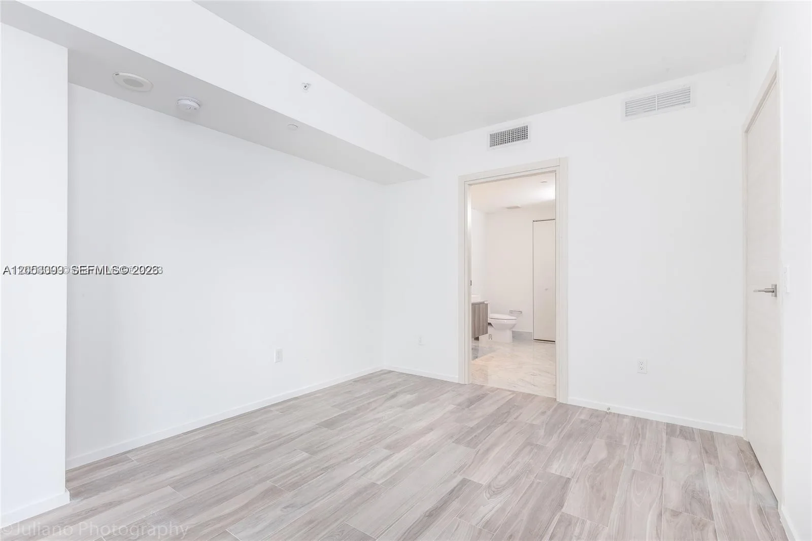 801 S Miami Ave # 3006, Miami, FL 33130 photo 9