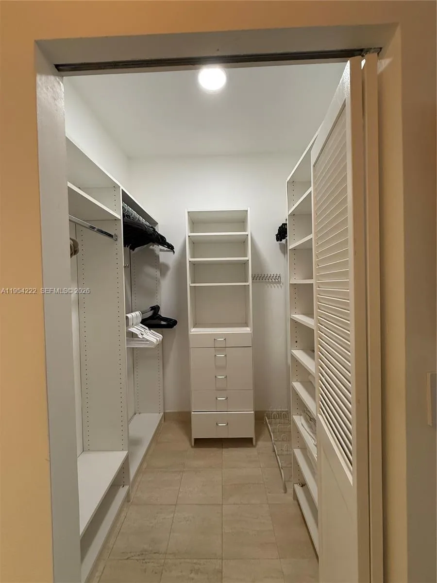 201 Crandon Blvd # 928, Key Biscayne, FL 33149 photo 12