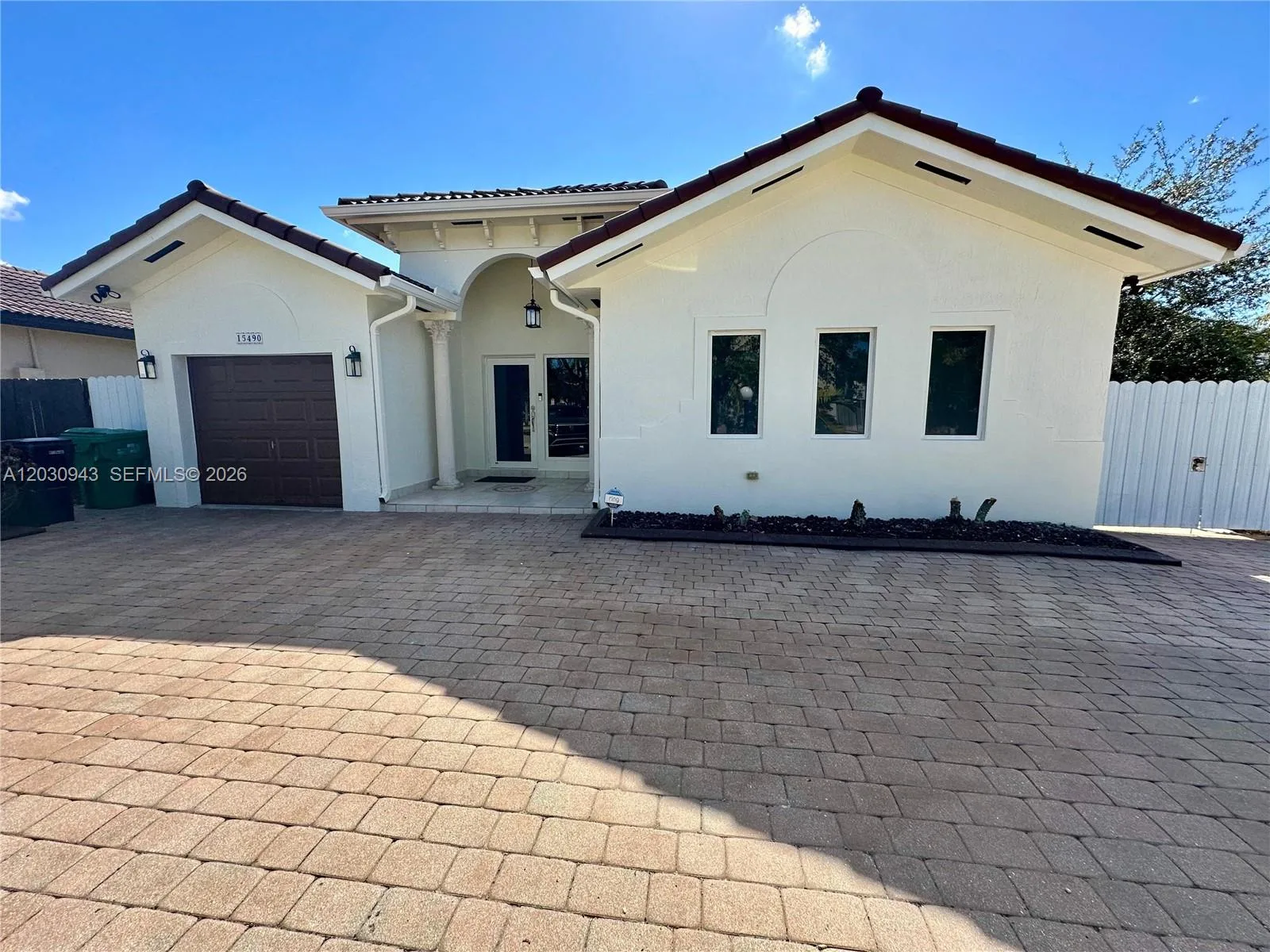 15490 SW 10th St, Miami, FL 33194