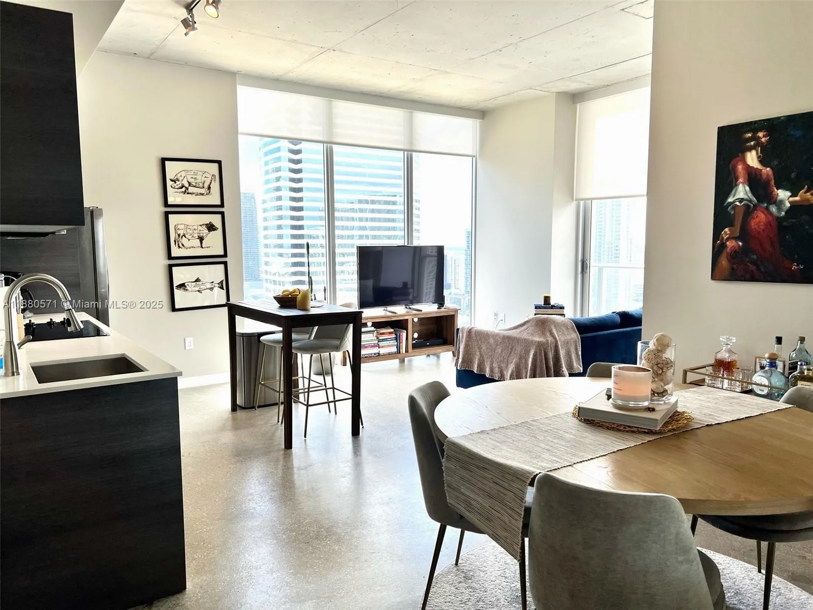 151 SE 1st St # 2711, Miami, FL 33131