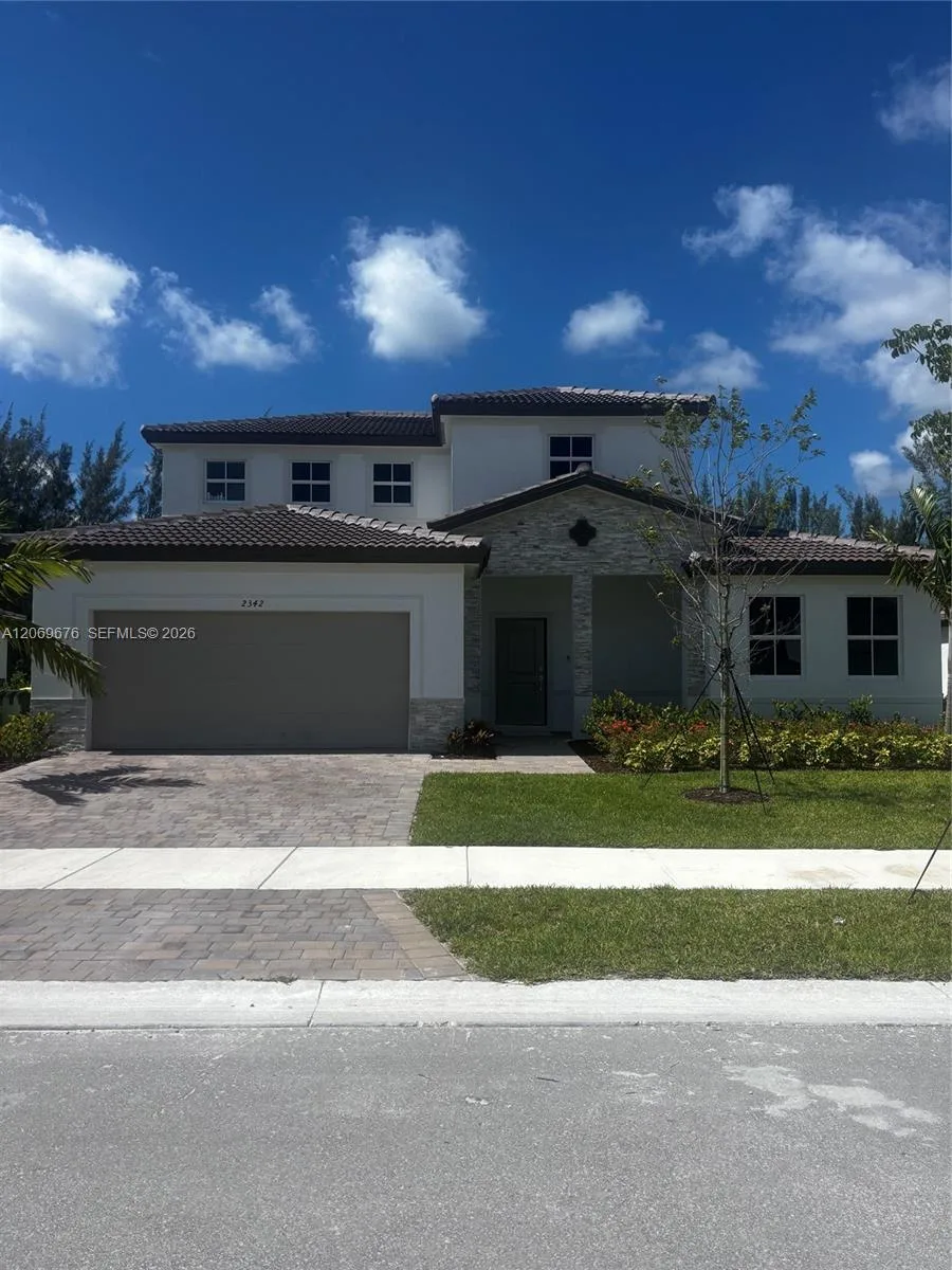 2342 SE 30th St, Homestead, FL 33035