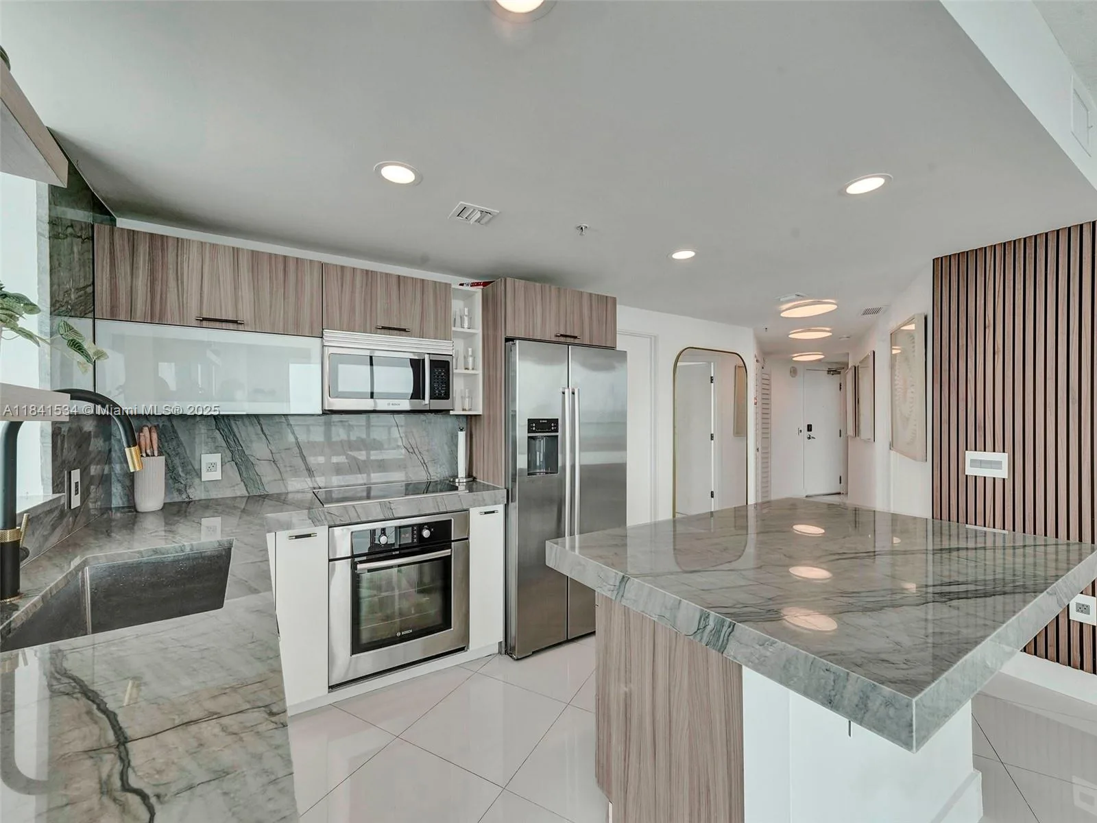 6700 Indian Creek Dr # 1502, Miami Beach, FL 33141 photo 11