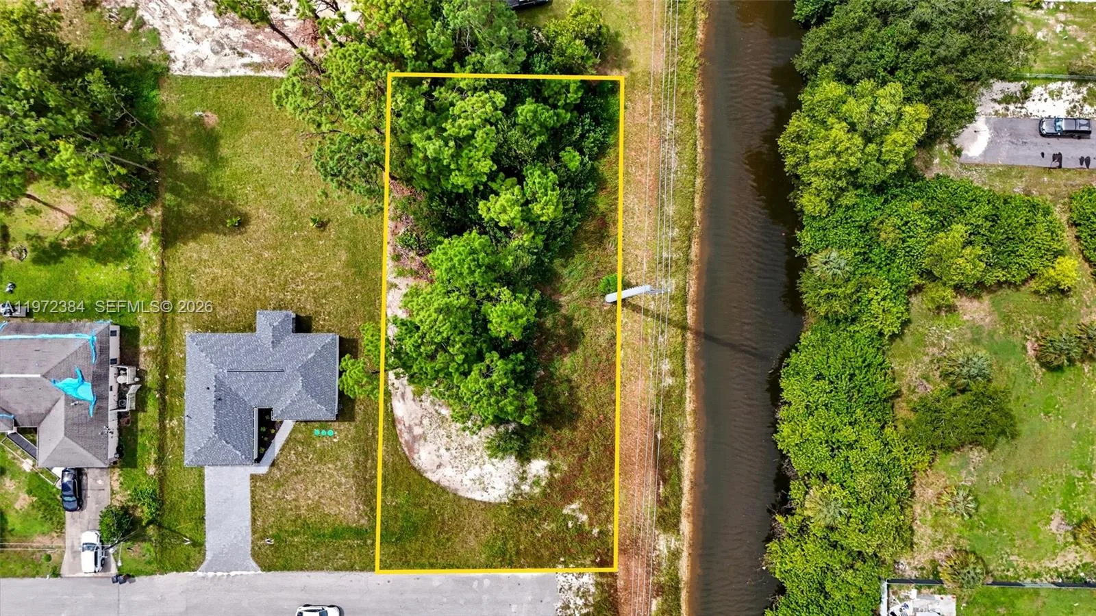 50 Wanda Ave S, Lehigh Acres, FL 33976 photo 3