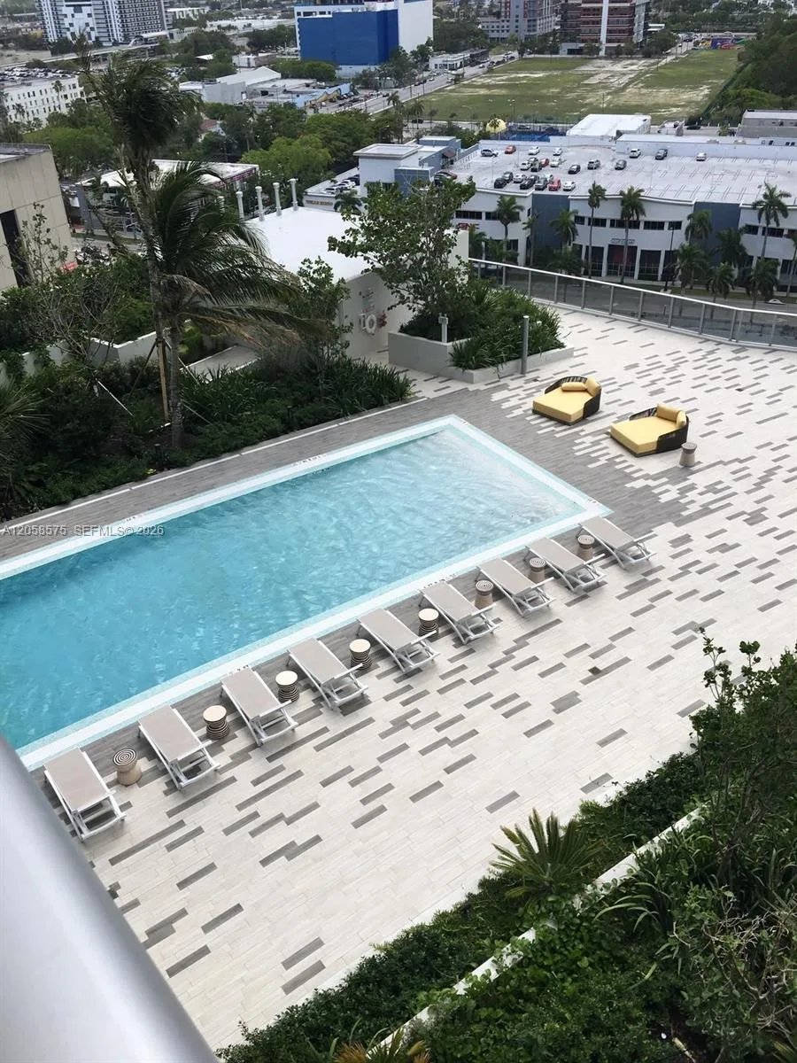 488 NE 18th St # 1701, Miami, FL 33132 photo 2
