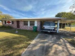 1063 Louisiana Avenue, Clewiston, FL 33440