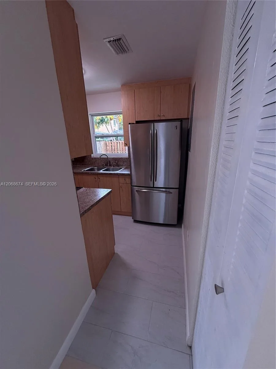 70 SW 14th Ter, Homestead, FL 33030 photo 7