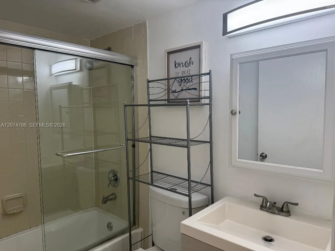 15600 SW 80th St # L-102, Miami, FL 33193 photo 5