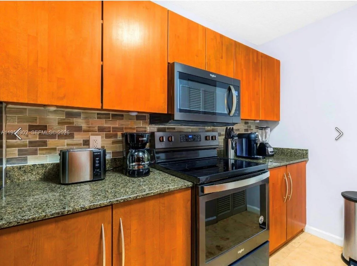 1200 Brickell Bay Dr # 1509, Miami, FL 33131 photo 7