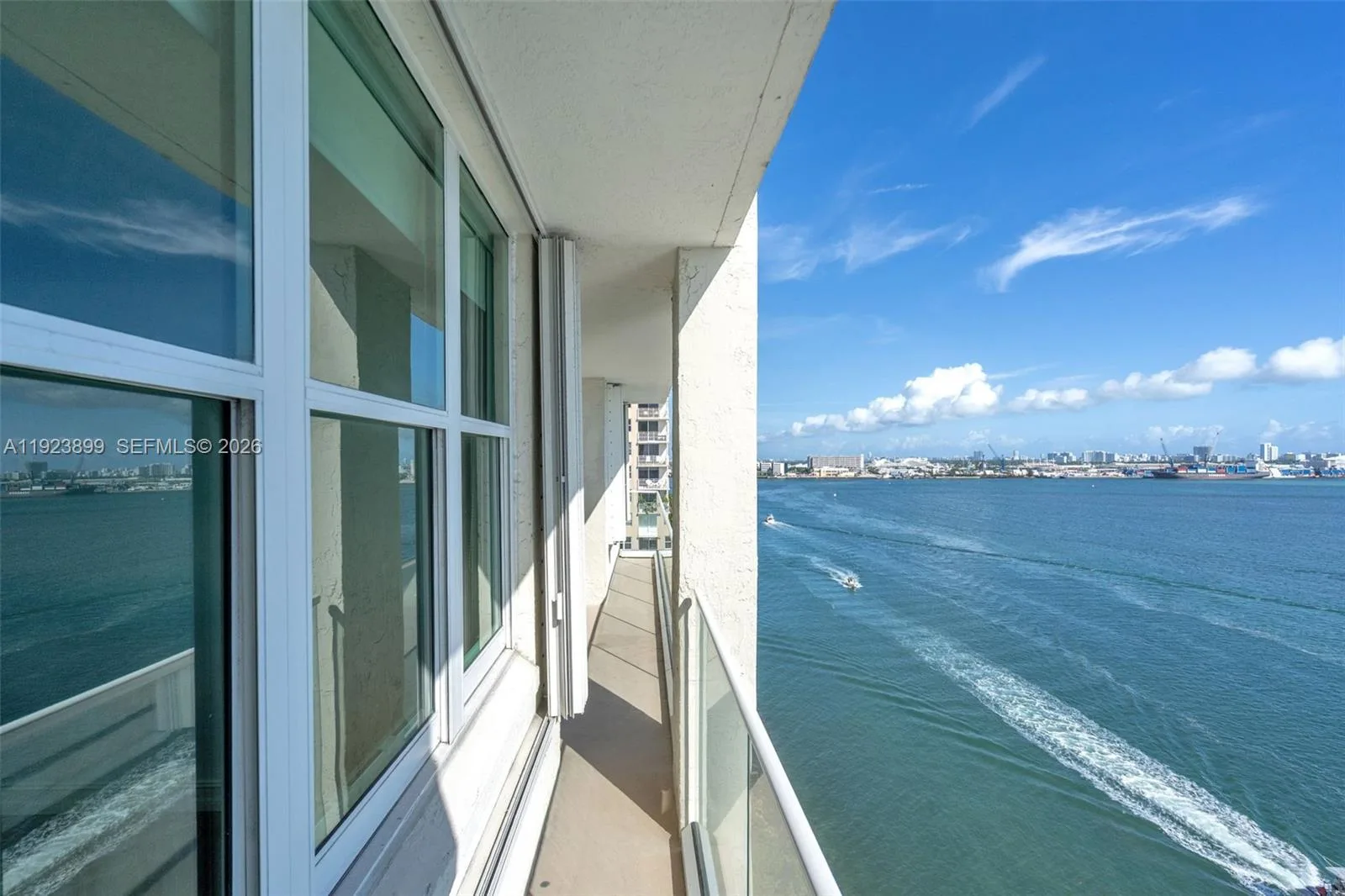 800 Claughton Island Dr # 1202, Miami, FL 33131 photo 2