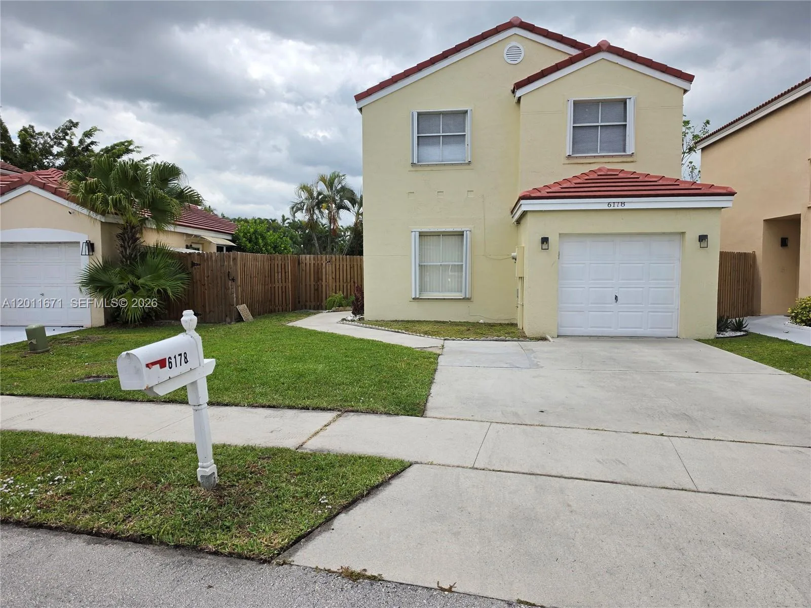 6178 Buena Vista Dr # 6178, Margate, FL 33063