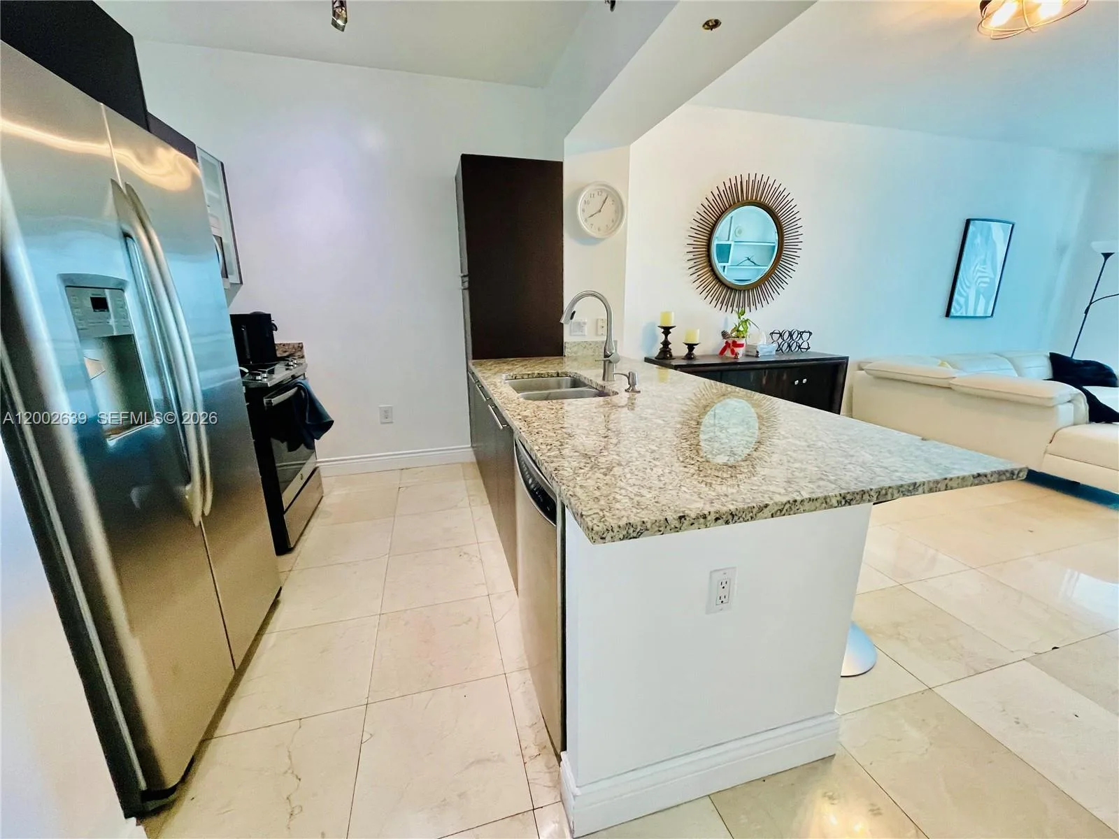 950 Brickell Bay Dr # 3703, Miami, FL 33131 photo 2