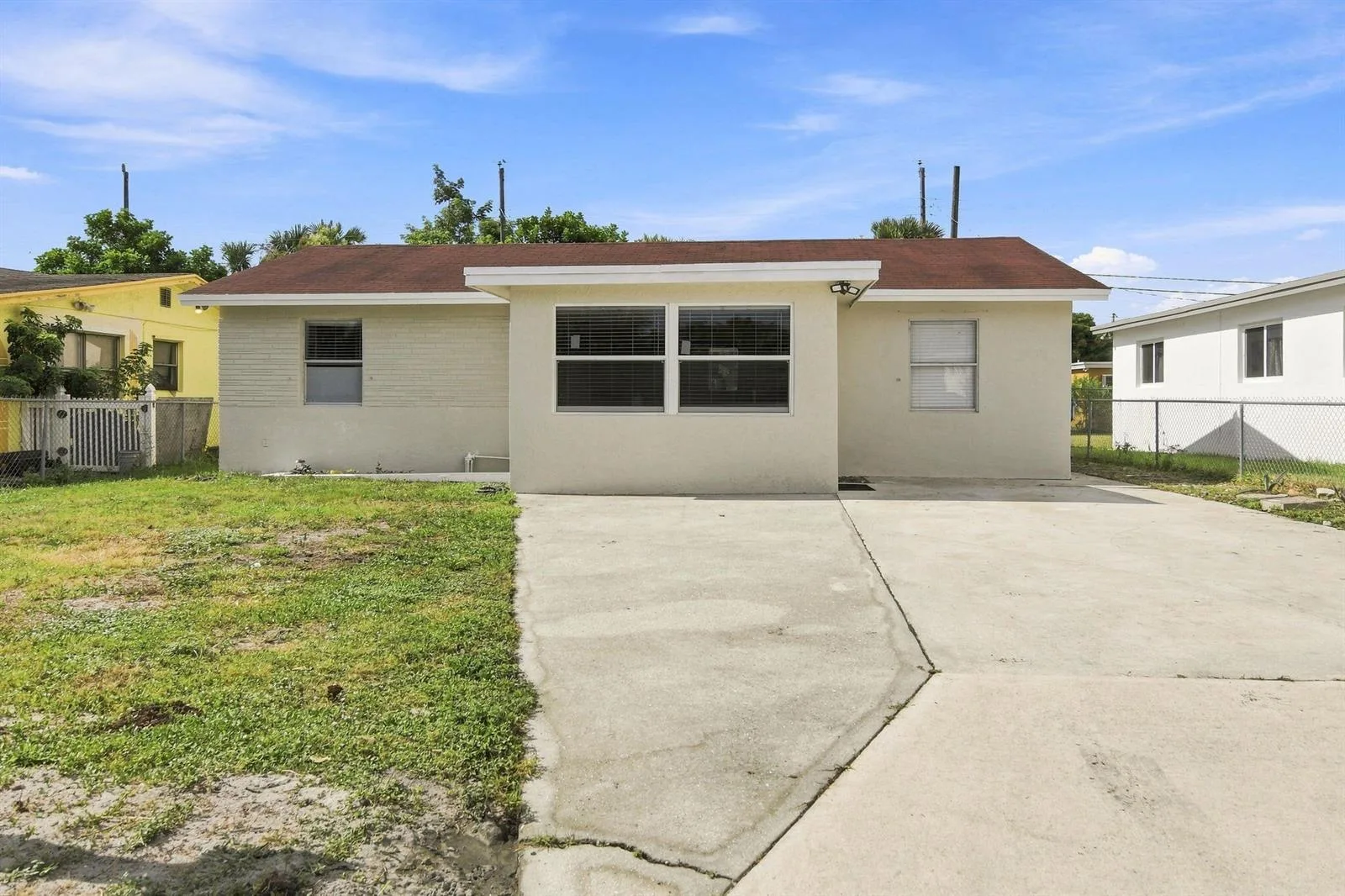 1217 W 32nd Street, Riviera Beach, FL 33404