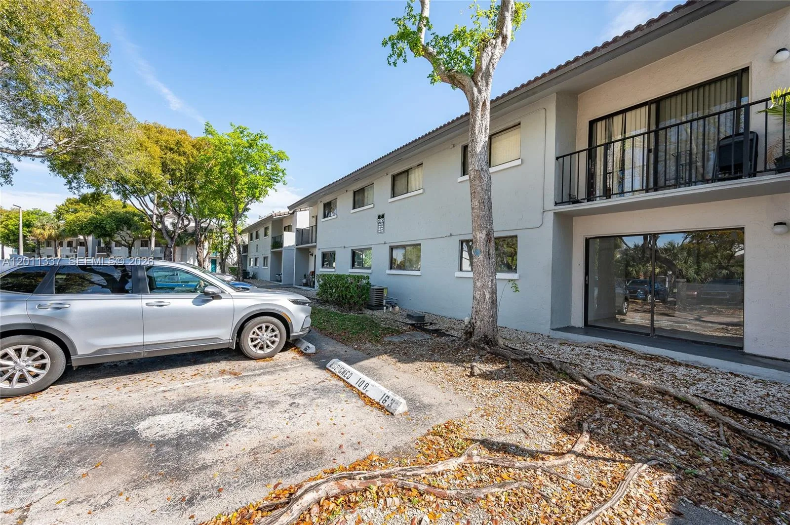 7095 NW 179th St # 110, Hialeah, FL 33015 photo 4