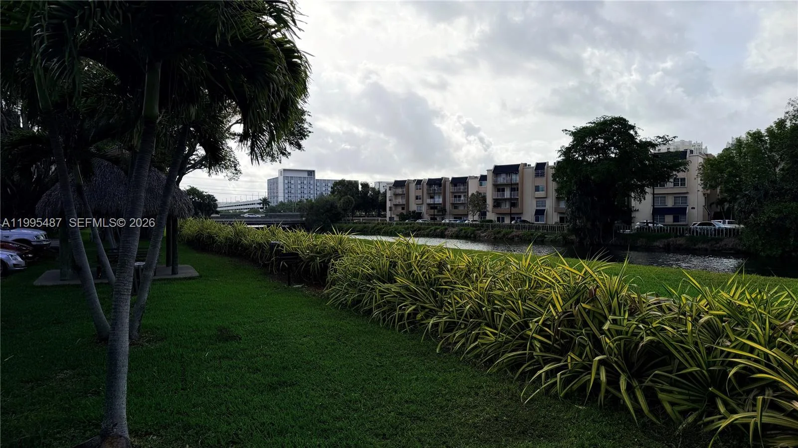 7740 Camino Real # G303, Miami, FL 33143