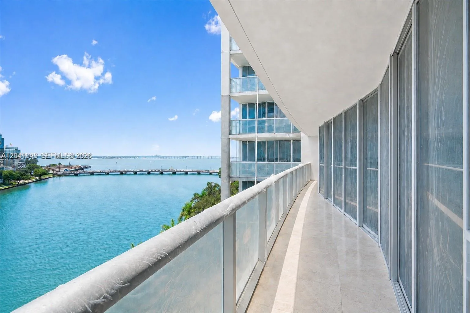 495 Brickell Ave # BAY807, Miami, FL 33131 photo 4