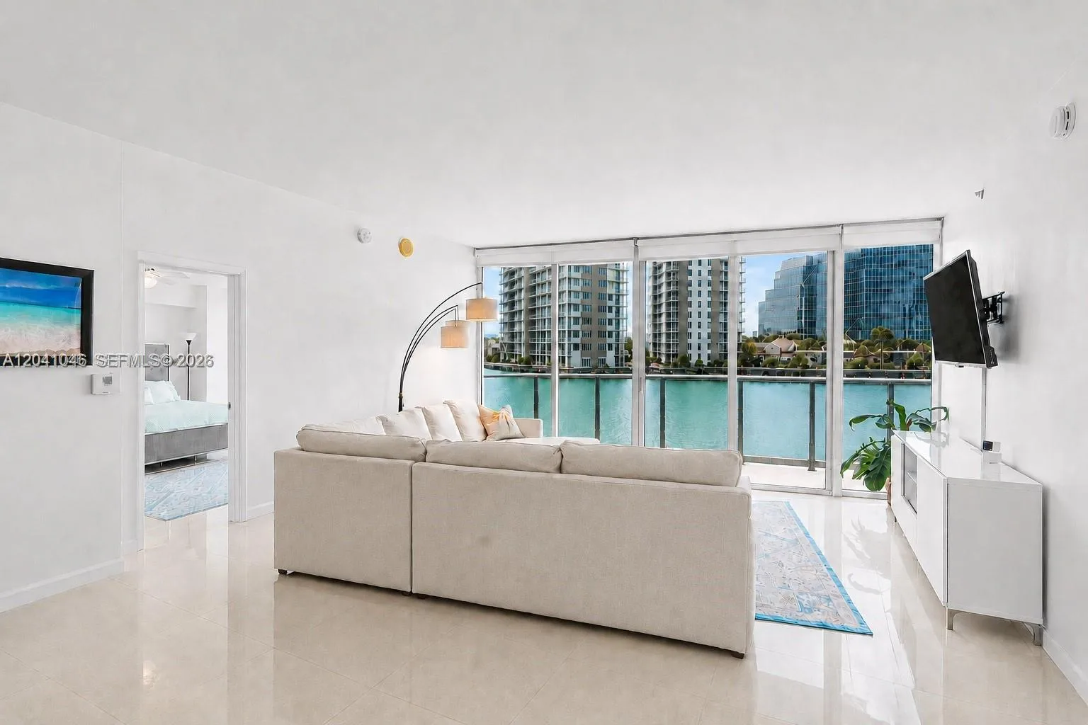 495 Brickell Ave # BAY807, Miami, FL 33131 photo 8