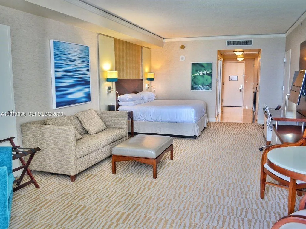 18001 Collins Ave # 1507, Sunny Isles Beach, FL 33160