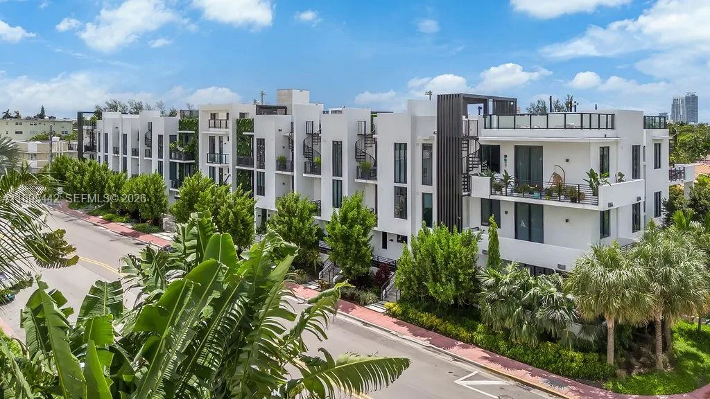 1030 15th St # 201, Miami Beach, FL 33139