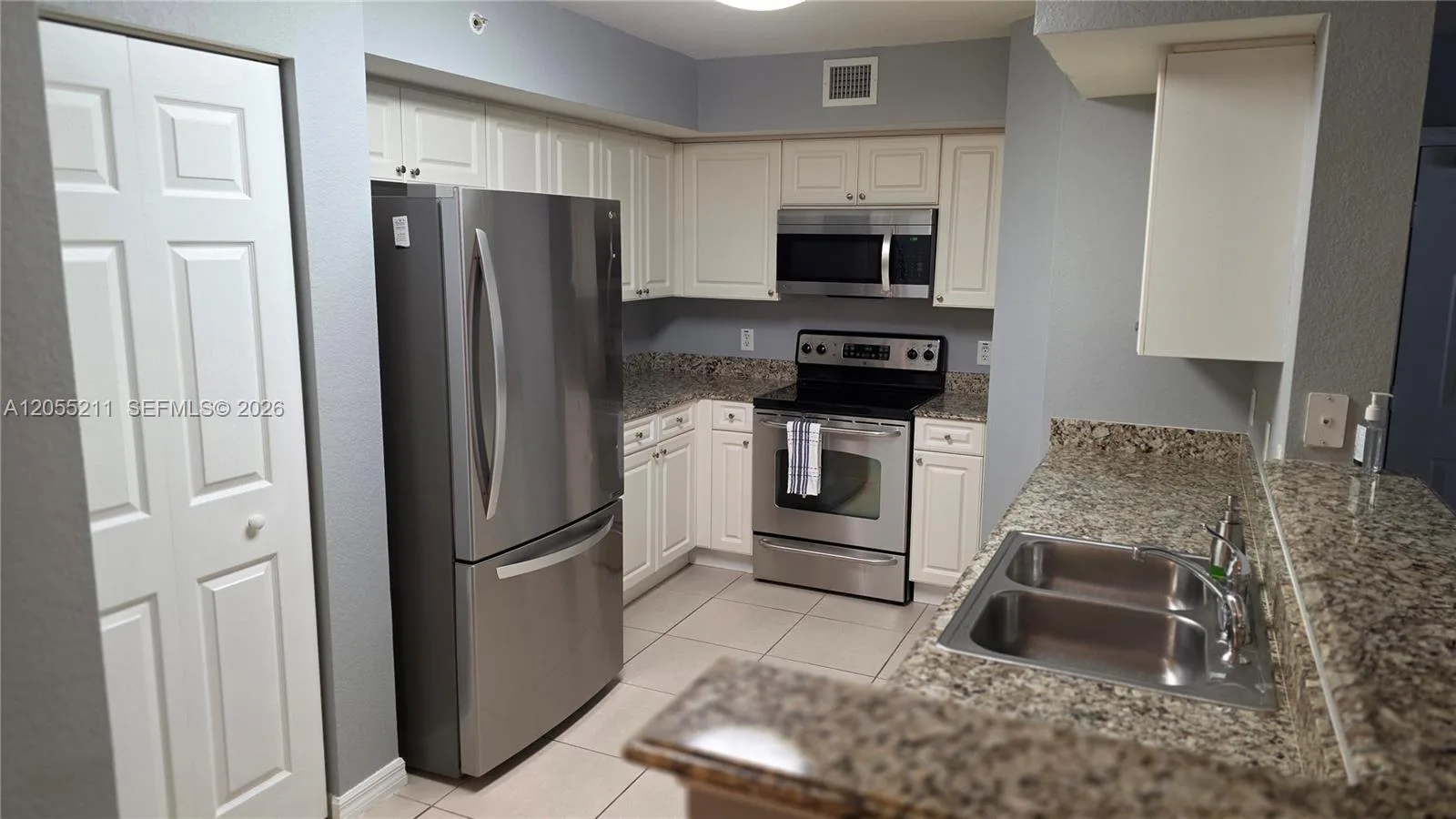 6769 Heritage Grande # 201, Boynton Beach, FL 33437 photo 13