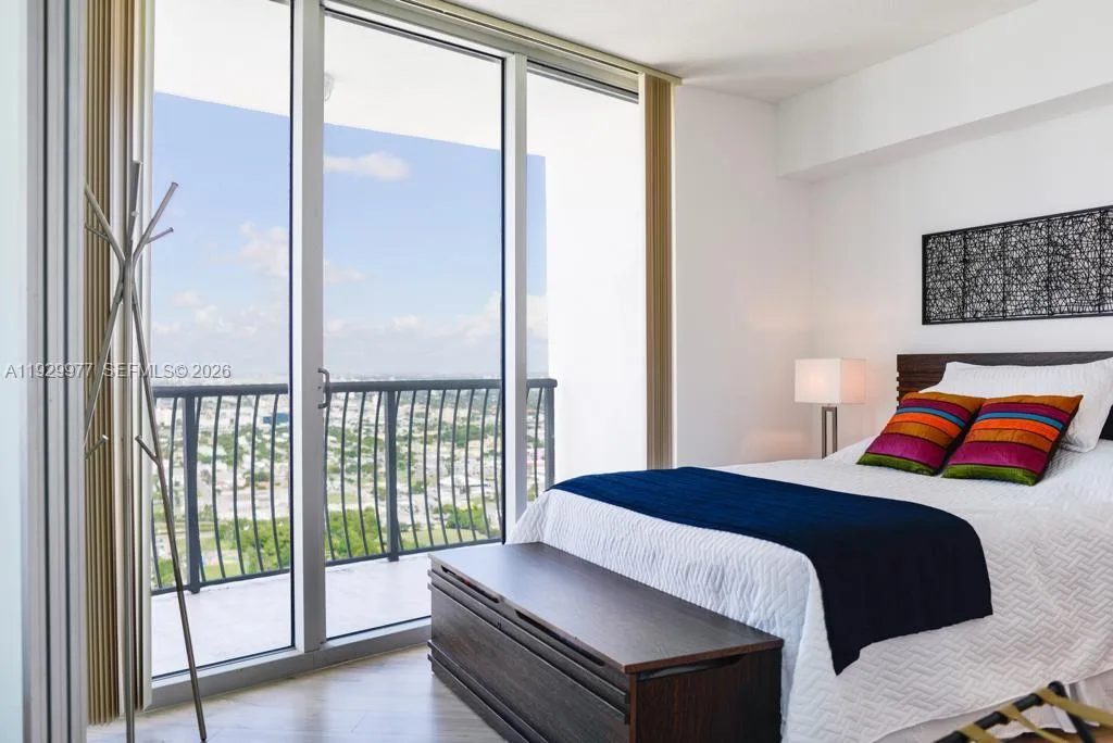 1750 N Bayshore Dr # 4814, Miami, FL 33132 photo 12