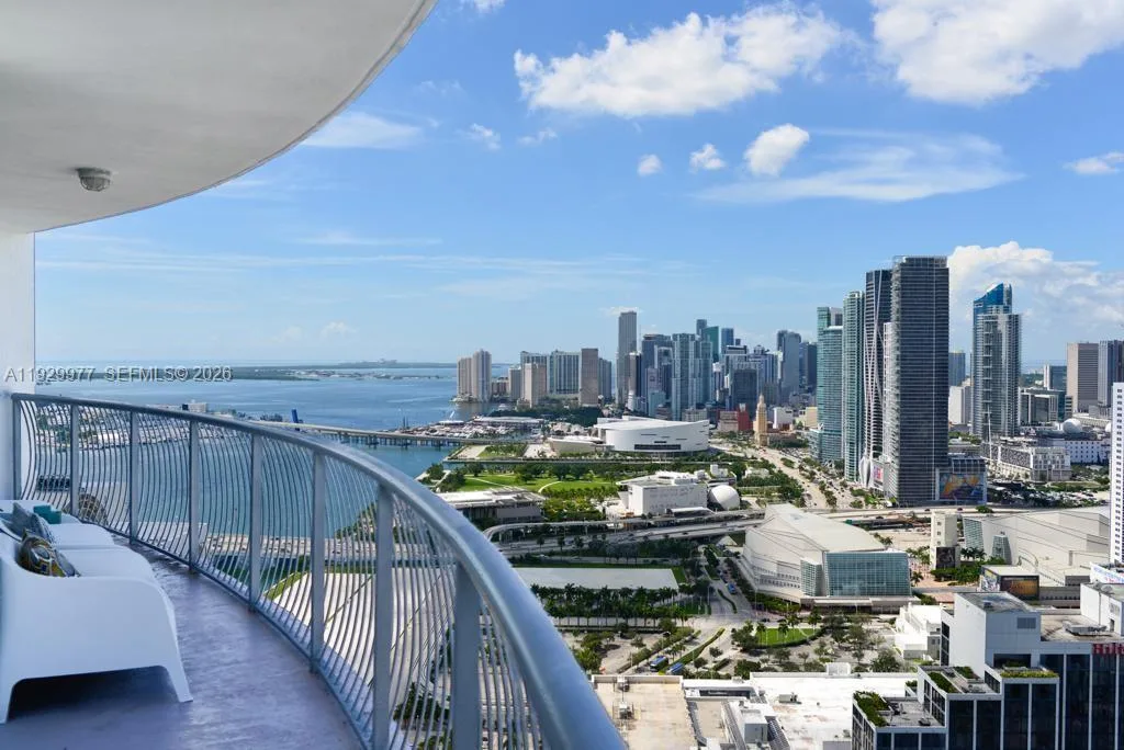 1750 N Bayshore Dr # 4814, Miami, FL 33132 photo 2