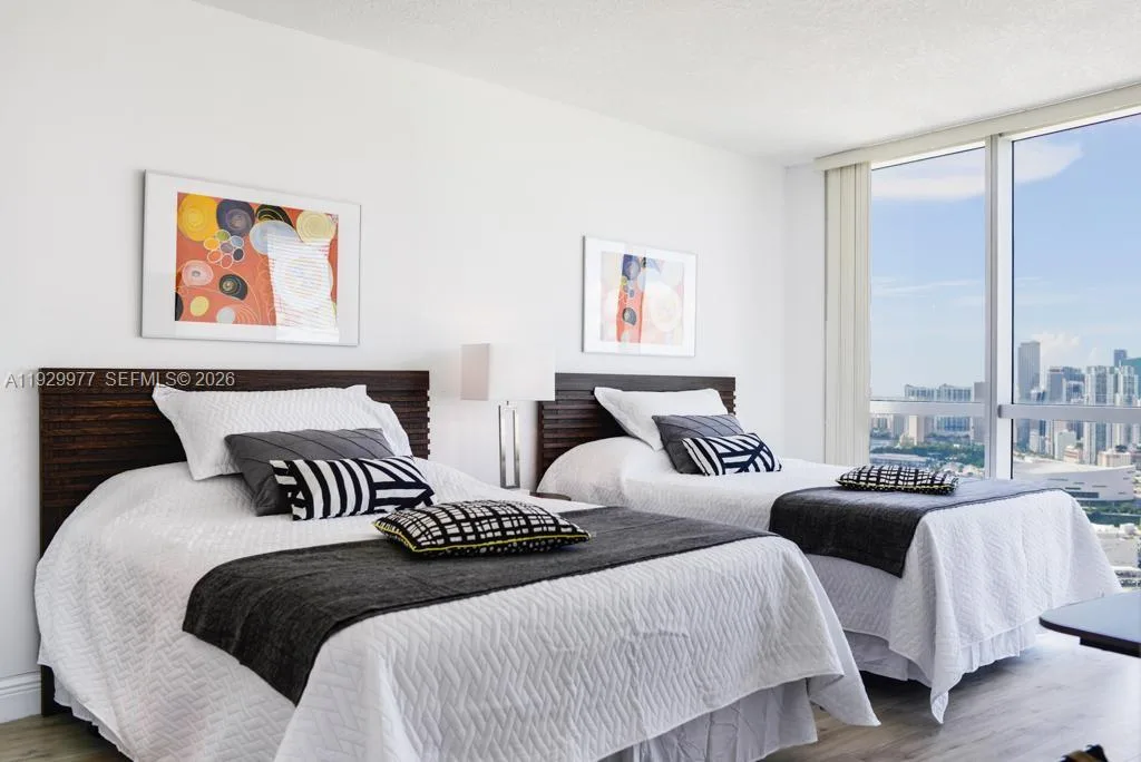 1750 N Bayshore Dr # 4814, Miami, FL 33132 photo 8
