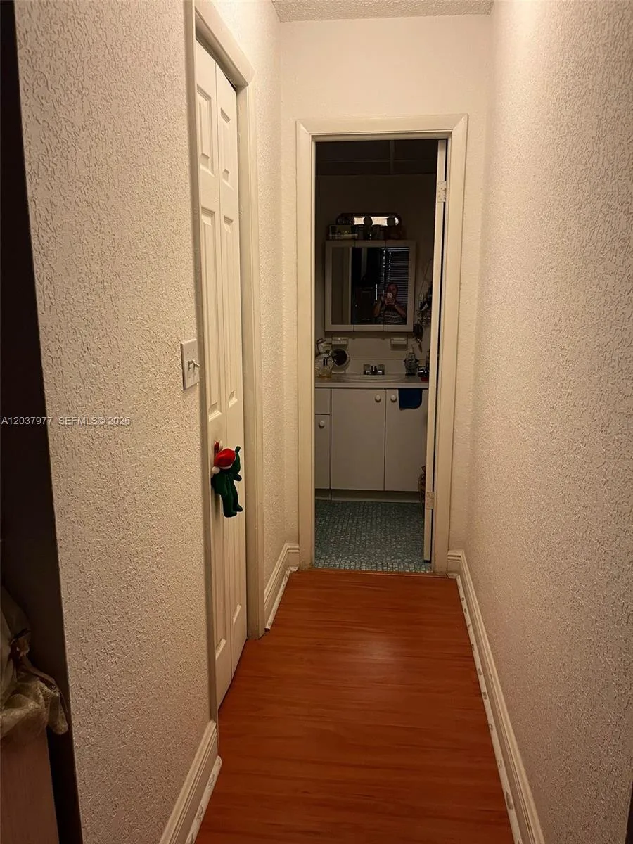 525 W 69th St # 207, Hialeah, FL 33014 photo 10