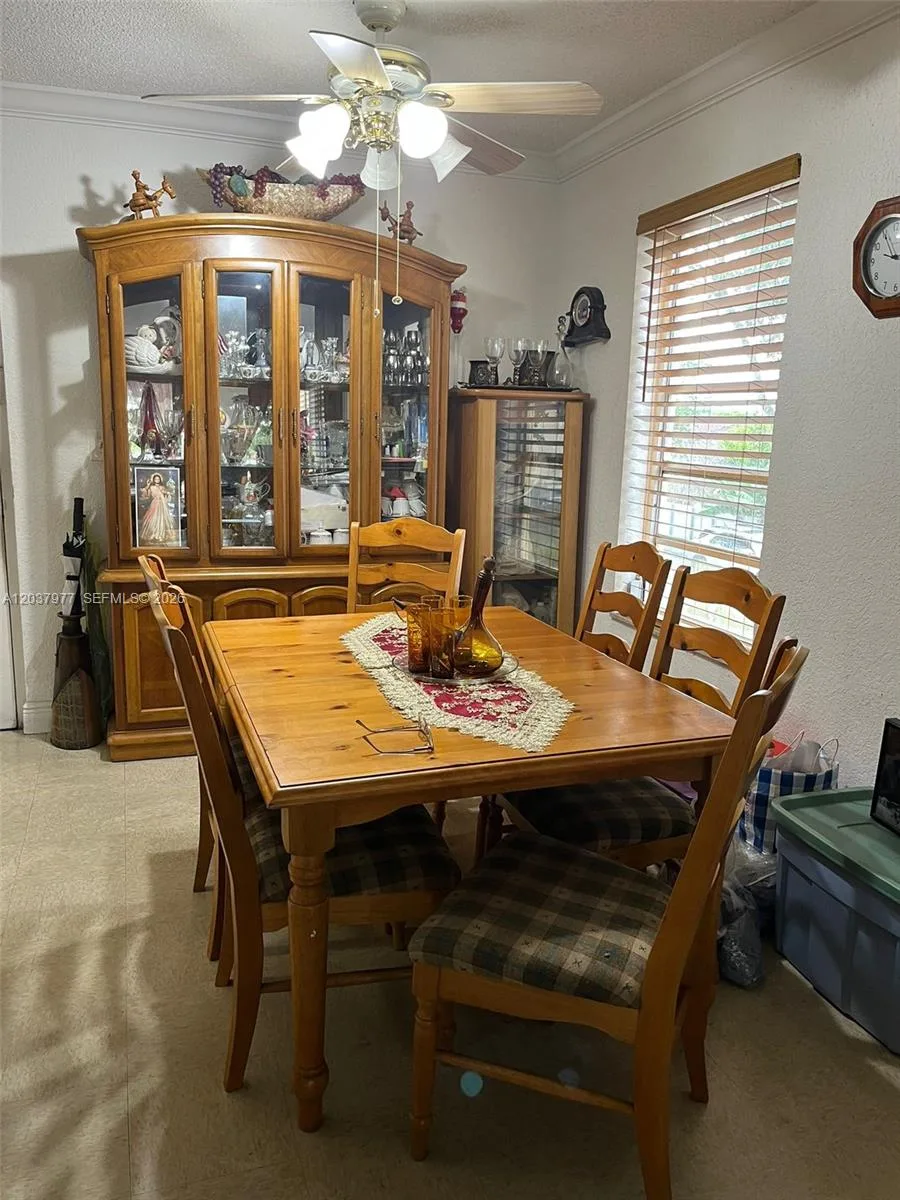 525 W 69th St # 207, Hialeah, FL 33014 photo 8