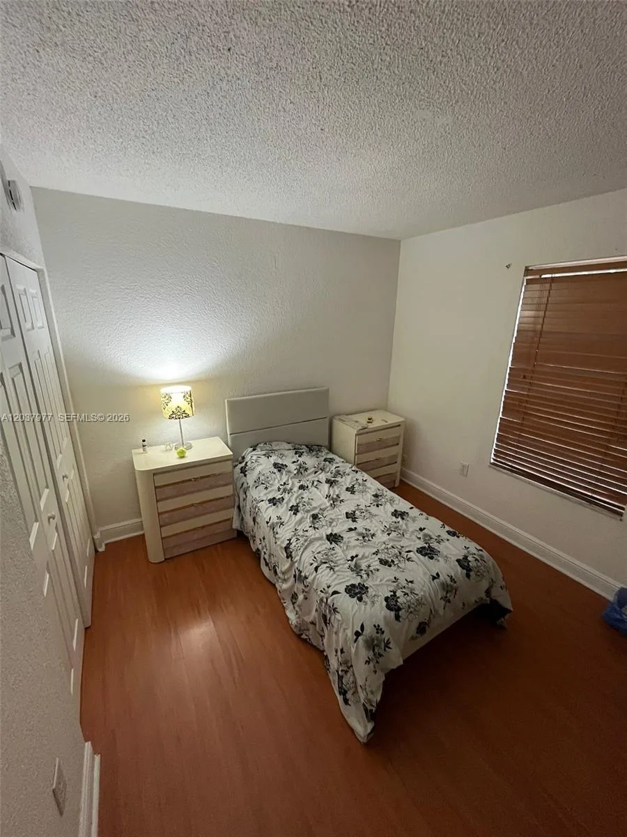 525 W 69th St # 207, Hialeah, FL 33014 photo 9