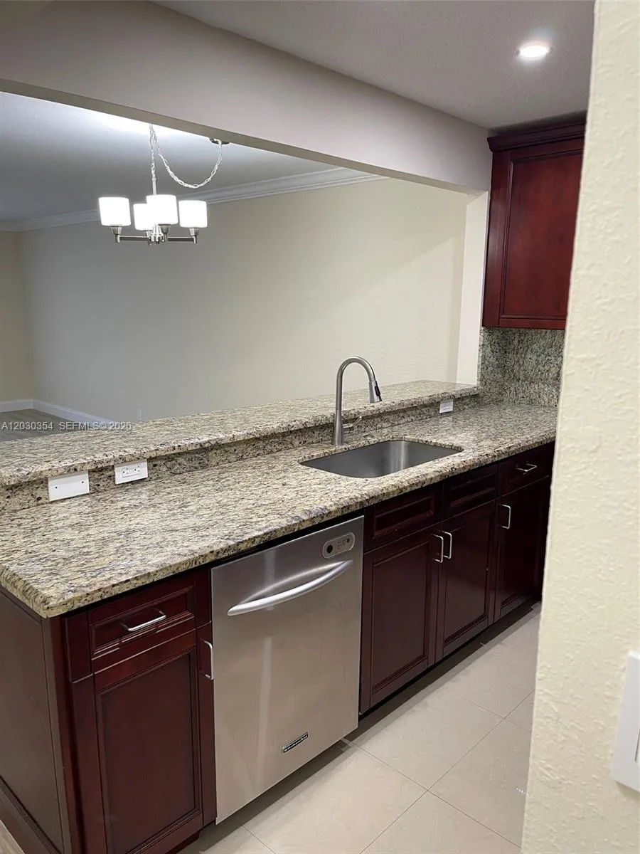 5911 NE 14th Ln # 205S, Fort Lauderdale, FL 33334 photo 5