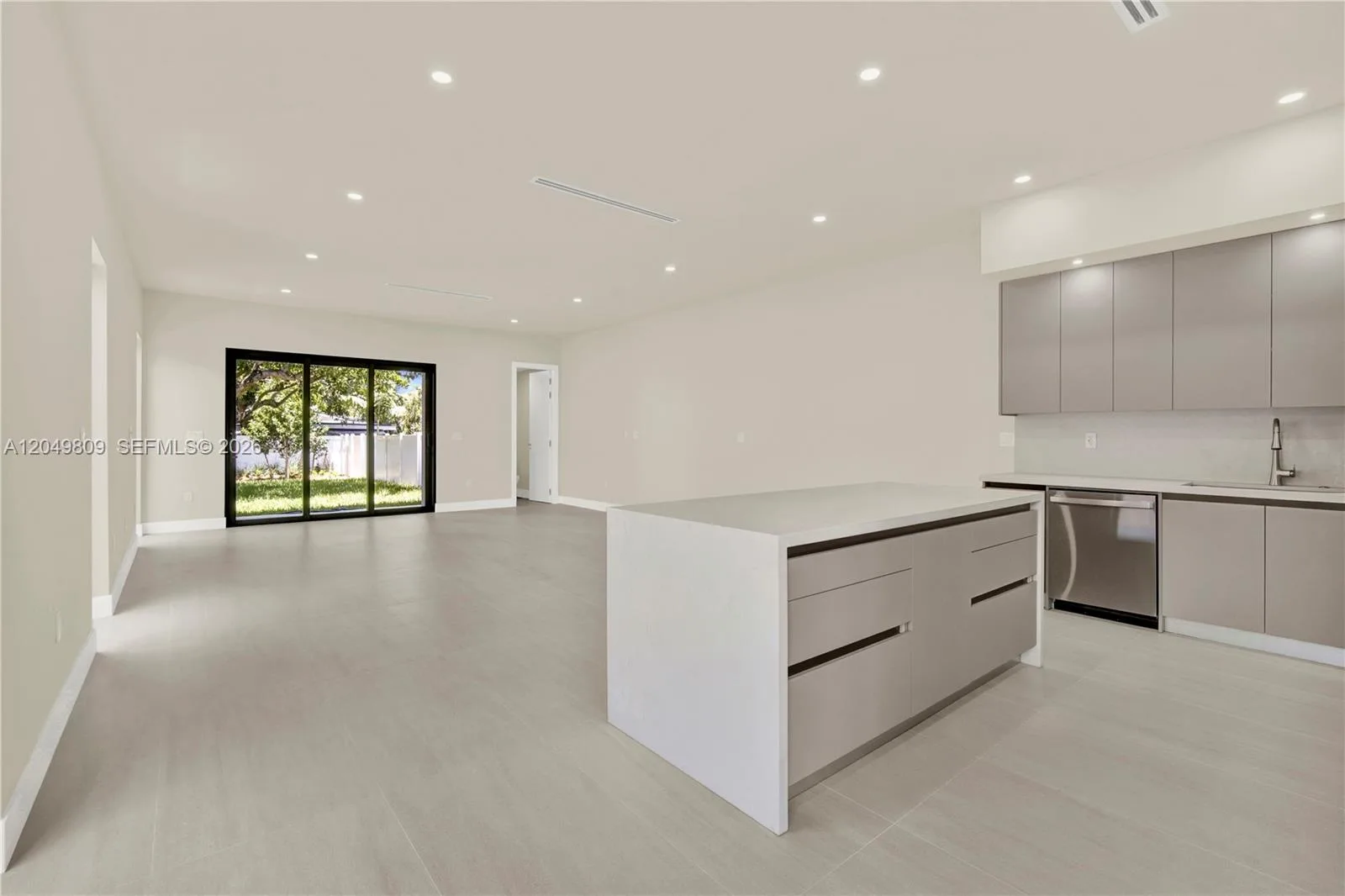 2889 SW 35 Ave # 2887, Miami, FL 33133 photo 4