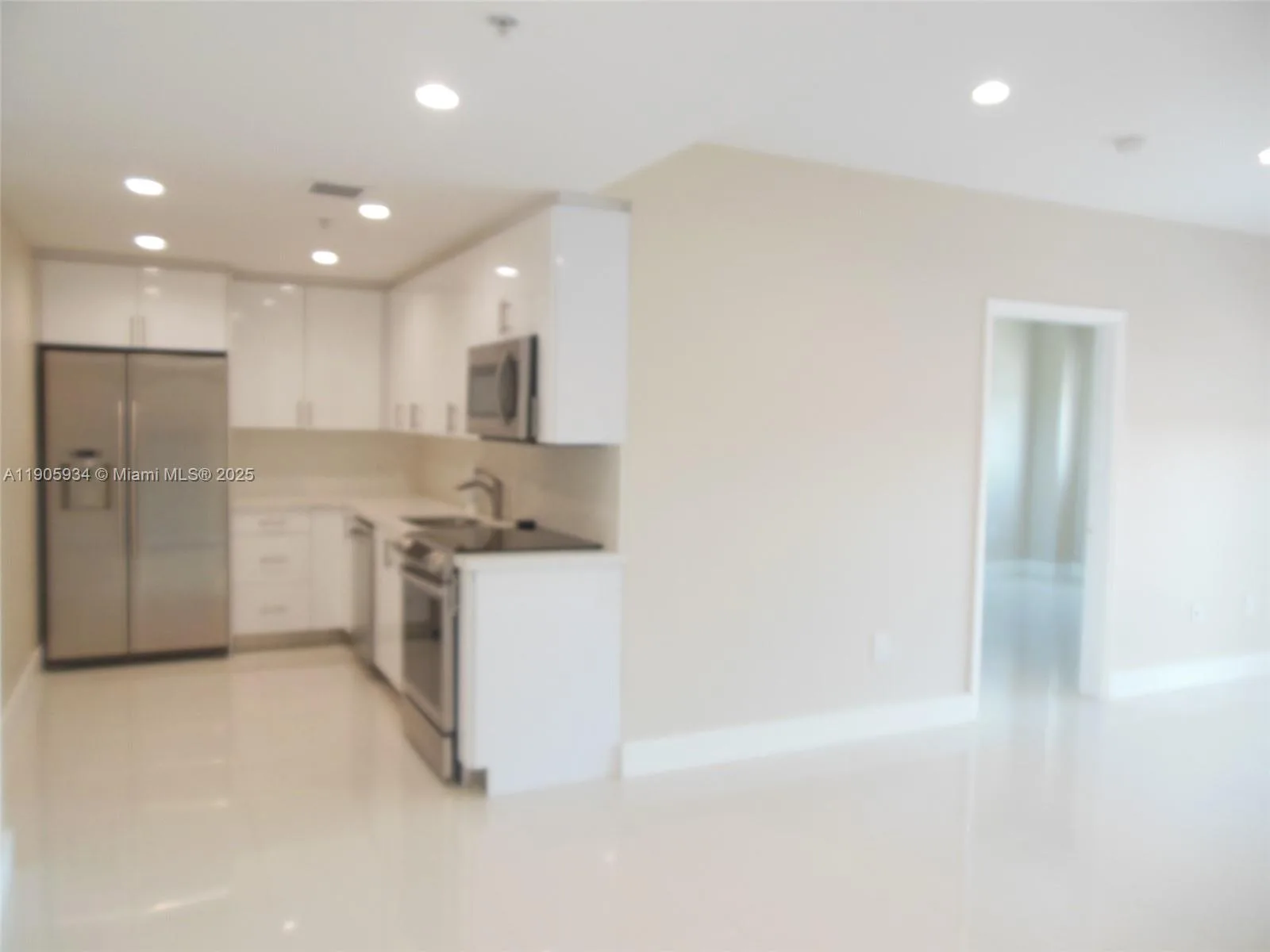 2280 SW 32nd Ave # 406, Miami, FL 33145