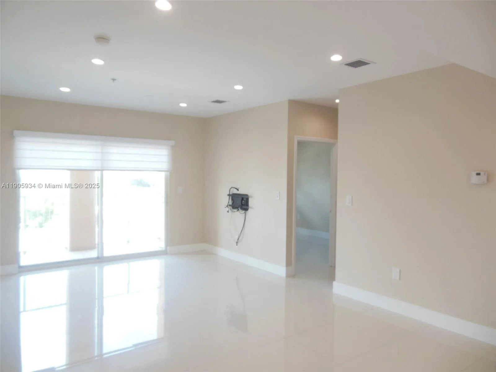 2280 SW 32nd Ave # 406, Miami, FL 33145 photo 2