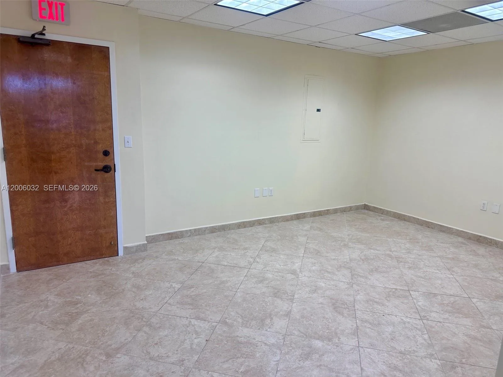 5455 SW 8 ST # 215, Miami, FL 33134 photo 4