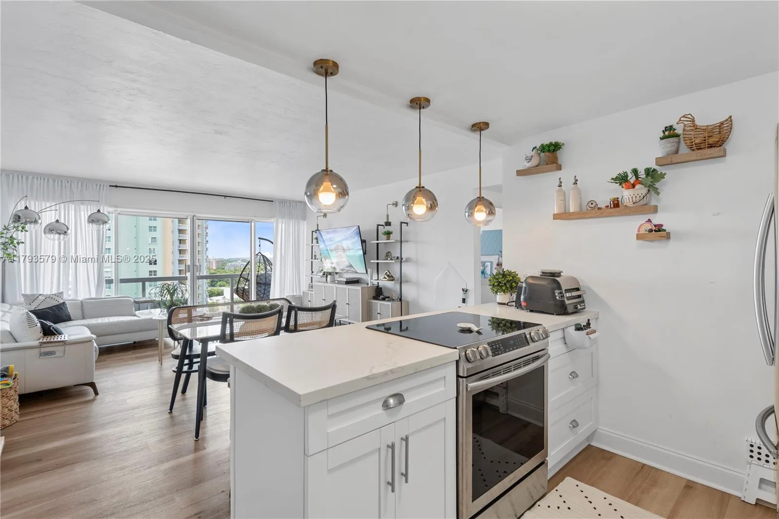 2451 Brickell Ave # 16K, Miami, FL 33129 photo 5