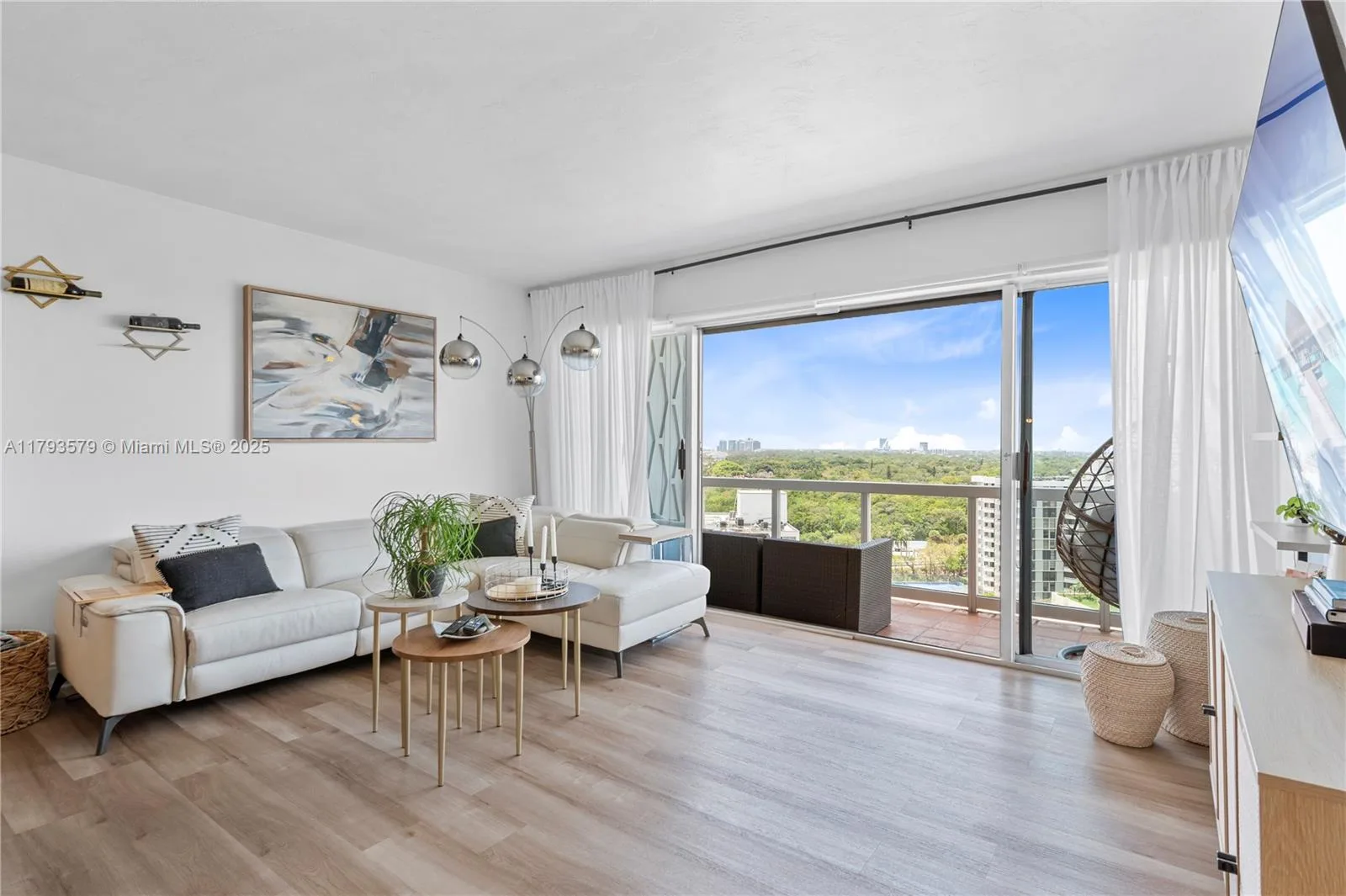 2451 Brickell Ave # 16K, Miami, FL 33129 photo 9