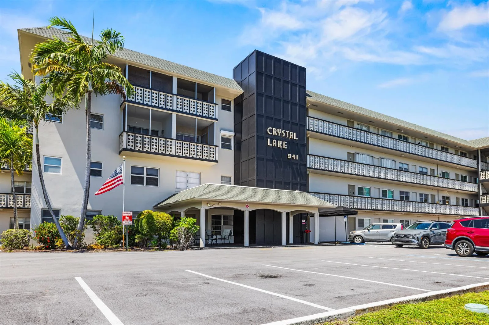 941 Crystal Lake Drive # 207, Deerfield Beach, FL 33064