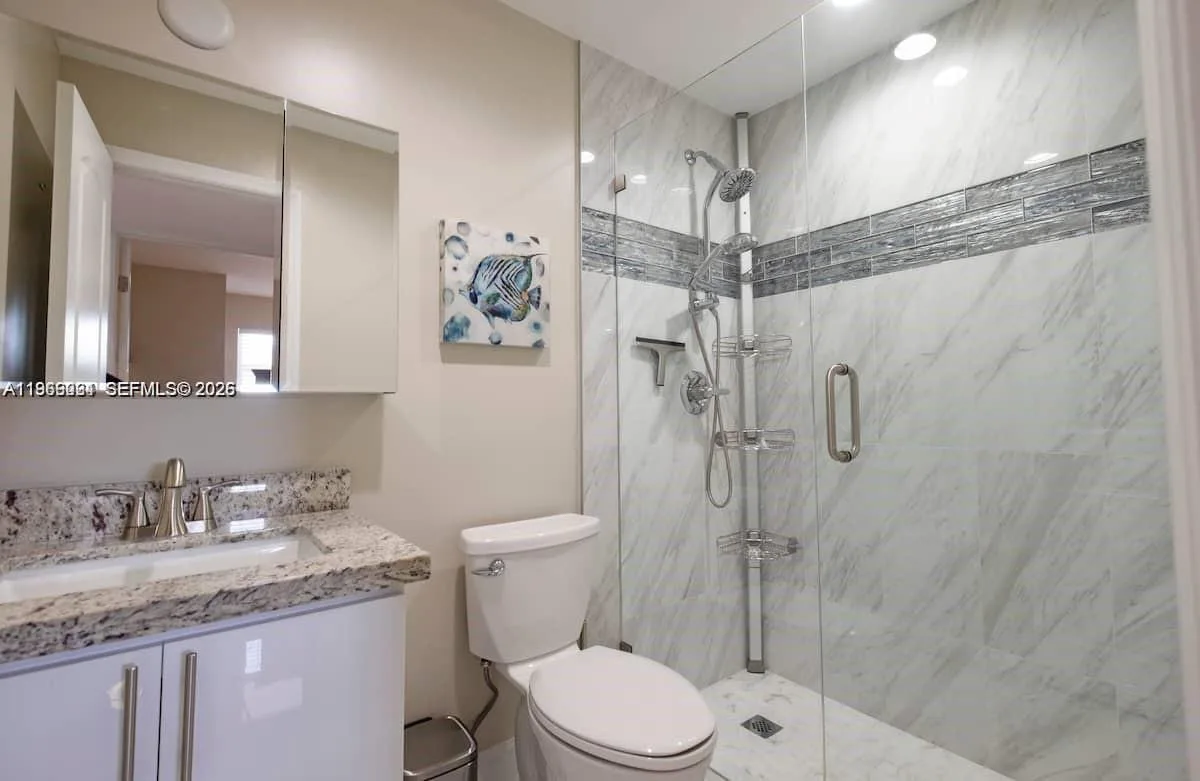 1501 S Ocean Blvd # 323, Lauderdale By The Sea, FL 33062 photo 11